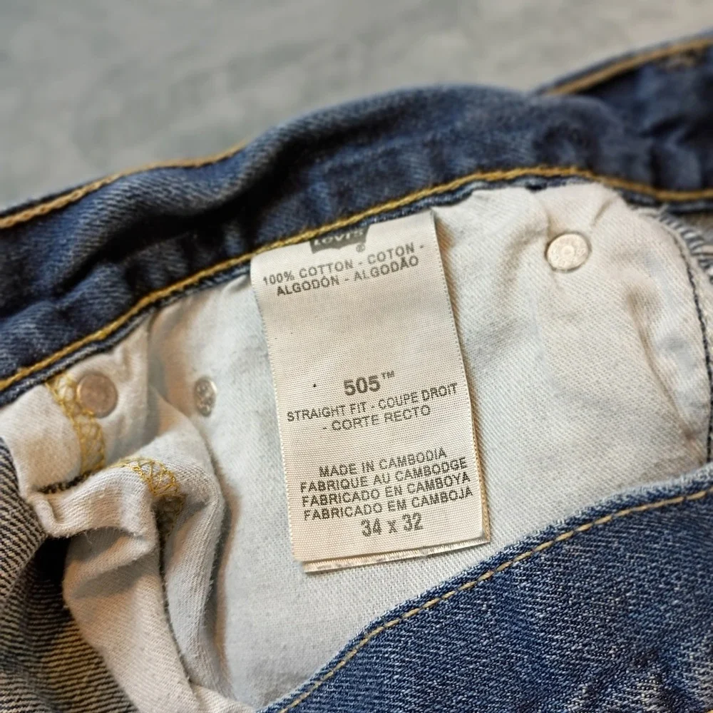 Levis 505 Mens 34x32 Regular Fit Straight Leg Blue Denim Jeans Medium Wash
